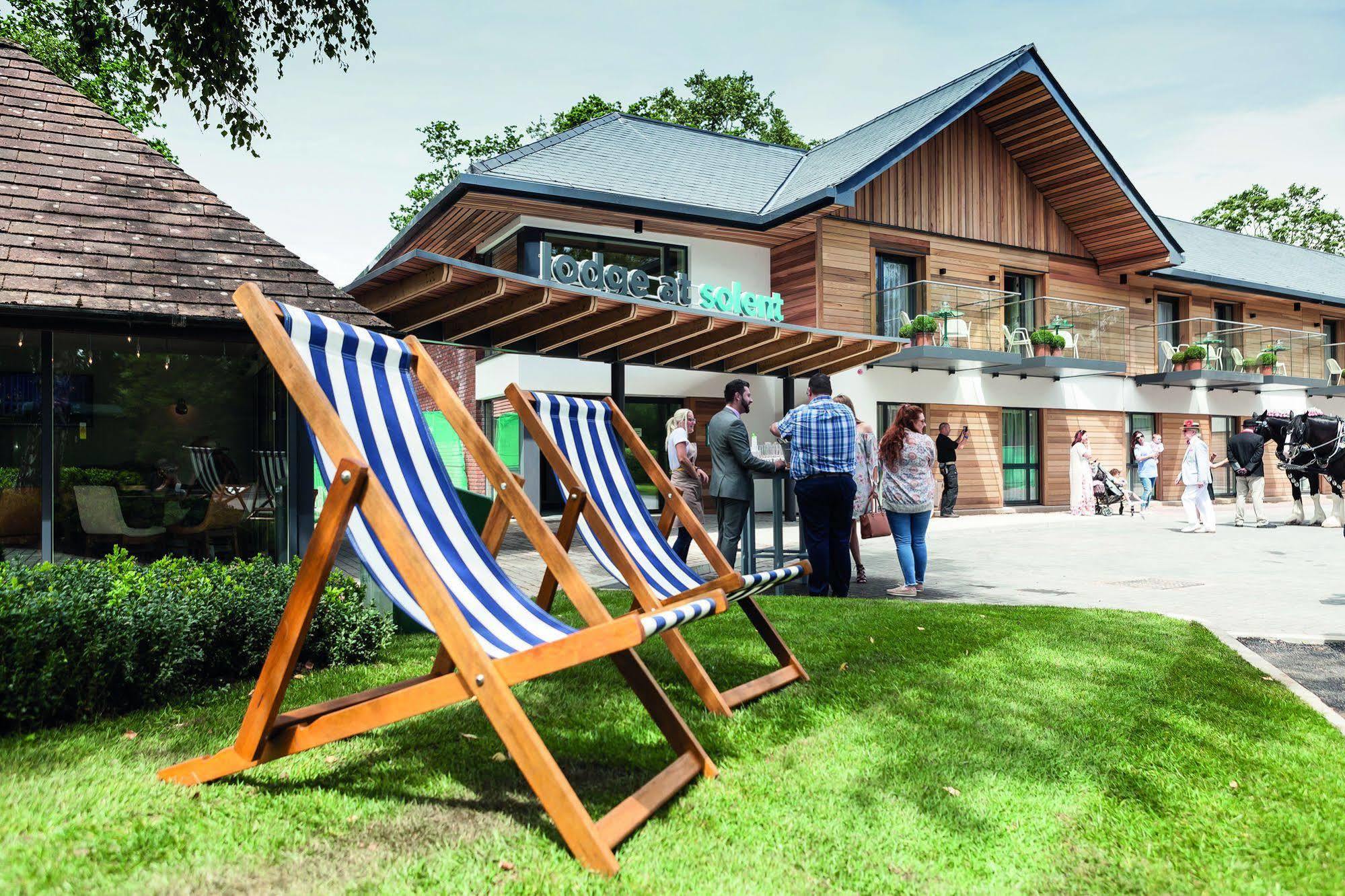 Lodge At Solent Fareham Dış mekan fotoğraf